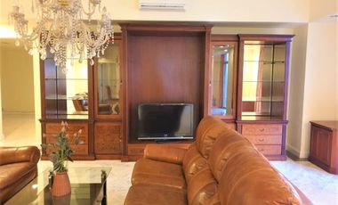 Disewakan Apartemen Menteng Executive Tipe 4 Kamar Tidur Kondisi Semi Furnished