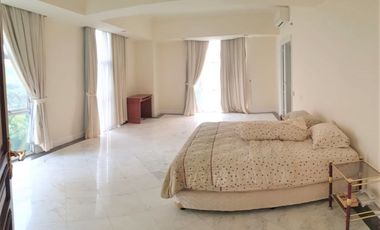Disewakan Apartemen Menteng Executive Tipe 4 Kamar Tidur Kondisi Semi Furnished