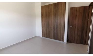 CASA DE 3REC 240MTS2 EN ALTOS DEL PARQUE