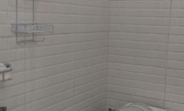 Disewakan rumah baru 2 lantai bebas banjir dekat pusat bisnis jakarta pusat