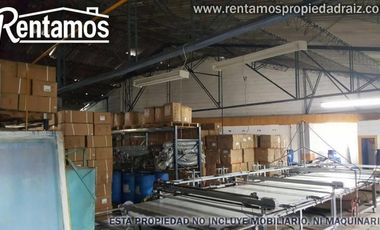 bodega en venta en la estrella. Cod V4301