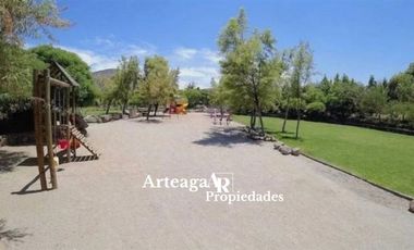 Avenida Los Ríos, Chicureo, Colina