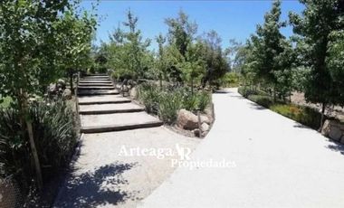 Avenida Los Ríos, Chicureo, Colina