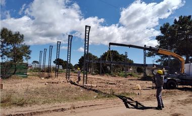 Terreno industrial comercial en Ostende para galpón