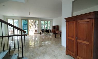 Town House di Jeruk Purut dg Kolam Renang dan Taman & Semi Furnished HSE-A0480