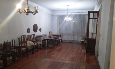 Casa en venta en Haedo Chico