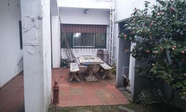 Casa en venta en Haedo Chico