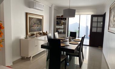 Vendo hermosa casa en Samborondon (J Luna)