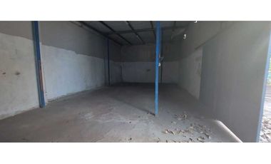ALQUILER O VENTA DE LOTE COMERCIAL CON BODEGA EN VIA ESPAÑA