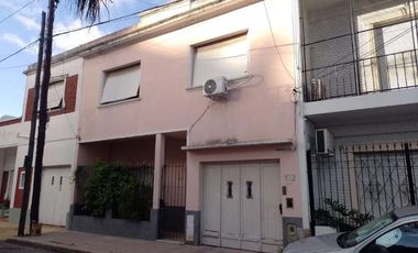 Casa para 2 Familias en venta en Sarandi Oeste