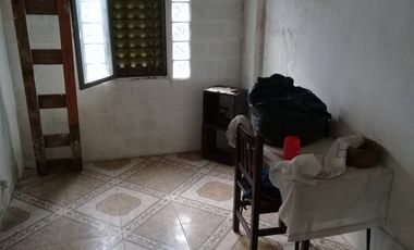 EXCELENTE CASA EN 2 PLANTAS