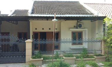 Dijual rumah fajar indah solo
