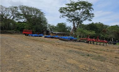 Se Vende Finca en Veraguas de 1110 Hectáreas