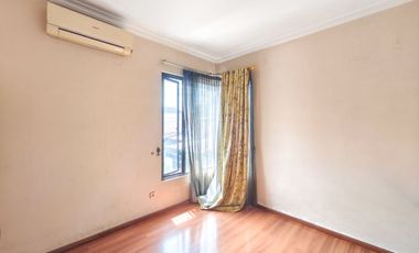 Rumah SHM 14 Menit ke Transpark Juanda Bekasi Dibantu KPR J-36199