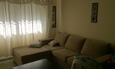 Departamento ubicado a 300 metros de Av. Hipólito Yrigoyen  y a 400 metros de la estación .