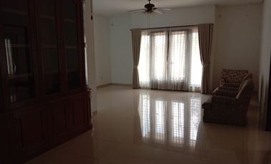 For Rent Town House at Cilandak & Condition Semi Furnished HSE-A0428