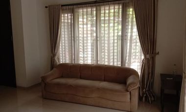 For Rent Town House at Cilandak & Condition Semi Furnished HSE-A0428