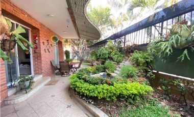 Se vende linda casa condominio en Ciudad Jardín