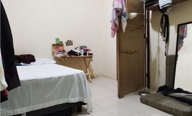 VENTA CASA CON LOCAL COMERCIAL