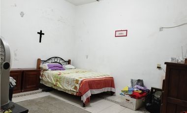 VENTA CASA CON LOCAL COMERCIAL