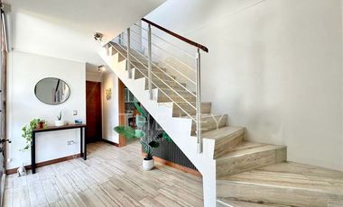 Impecable Casa En Venta 3d 3b Santa Elena