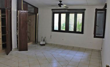 Vendo amplia casa en Las Cumbres *LC-01*