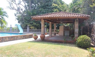 Vendo amplia casa en Las Cumbres *LC-01*