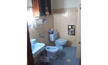 Vendo amplia casa en Las Cumbres *LC-01*