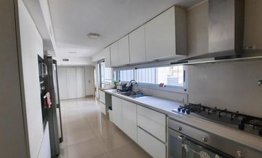 Elgancia y Estilo. Piso 363 m² 4/5 Dormitorios. Gran Ubicación