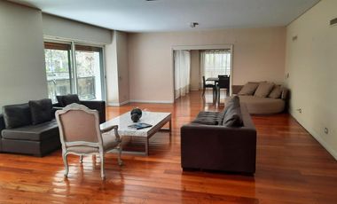 Elgancia y Estilo. Piso 363 m² 4/5 Dormitorios. Gran Ubicación