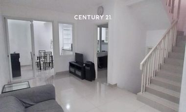 Disewakan Rumah Siap Huni Lokasi Strategis Di Graha Raya