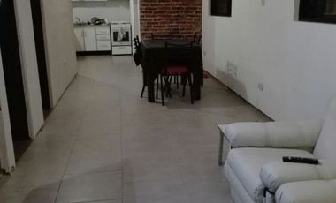 Departamento Tipo Casa en venta en Remedios de Escalada Oeste