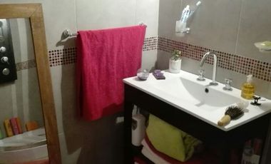 Departamento Tipo Casa en venta en Remedios de Escalada Oeste