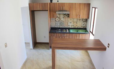 Casa con alberca de 4 recamaras