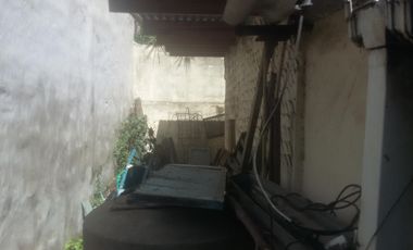 Casa en lote propio 3 amb amplios al frente mas departamento 2 amb al fondo