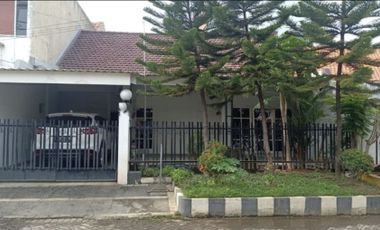 Disewakan Rumah SHM di Tenggilis Utara Surabaya