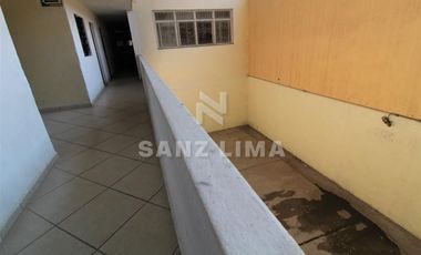 EL ZAPOTE: ESTUPENDO EDIFICIO PARA HOSPITAL O ESCUELA.