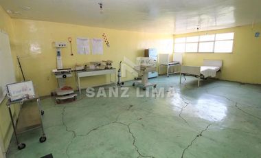 EL ZAPOTE: ESTUPENDO EDIFICIO PARA HOSPITAL O ESCUELA.
