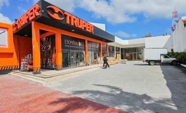 Local Comercial · Avenida Huayacan · 40M2 · Renta · Planta Baja