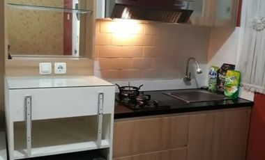 Apartemen green pramuka city type studio mingguan wifi ready