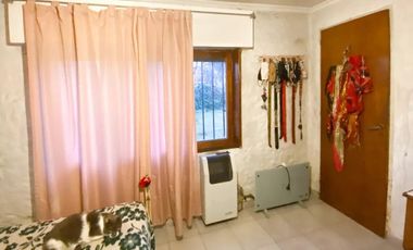 Casa en venta - 2 Dormitorios 1 Baño - Cochera - 825Mts2 - Monte Grande