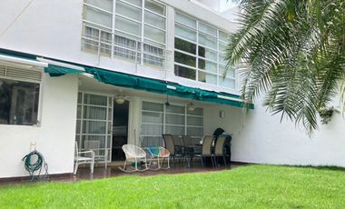 casa condominio en arriendo/venta en la castellana. Cod A106706