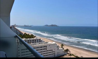 Departamentos en Peninsula Mazatlán torre 200 en preventa vista al mar
