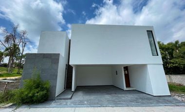Casa moderna en Fraccionamiento