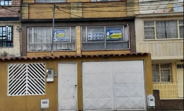 apartaestudio en arriendo en los alcazares. Cod A3929104