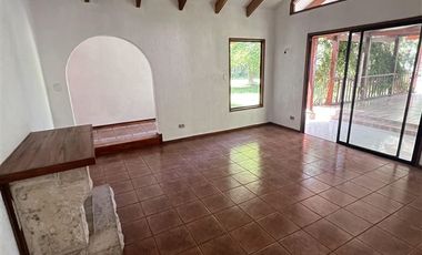 Casa en Venta en Condominio Miraflores tres de LIpangue