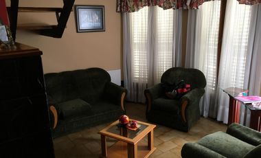 SE VENDE HERMOSO CHALET ZONA CENTRO