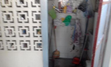 DEPARTAMENTO TIPO CASA EN PLANTA ALTA. 4 AMBIENTES. CON COCHERA