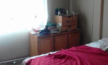 DEPARTAMENTO TIPO CASA EN PLANTA ALTA. 4 AMBIENTES. CON COCHERA