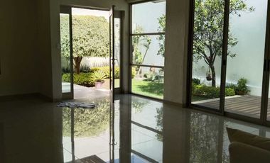 Venta de Casa en Rancho Cortes, Cuernavaca